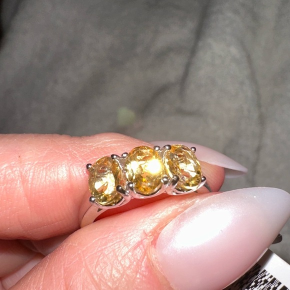 Citrine and Sterling Silver 3 stone band ring size 8 - Picture 1 of 5